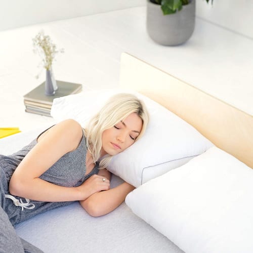 Eve Microfibre Pillow